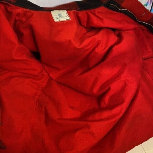 Vintage Johnson Mens Red Black Plaid Wool Hunting Jacket With Hood Multiple Pock - Picture 14 of 14